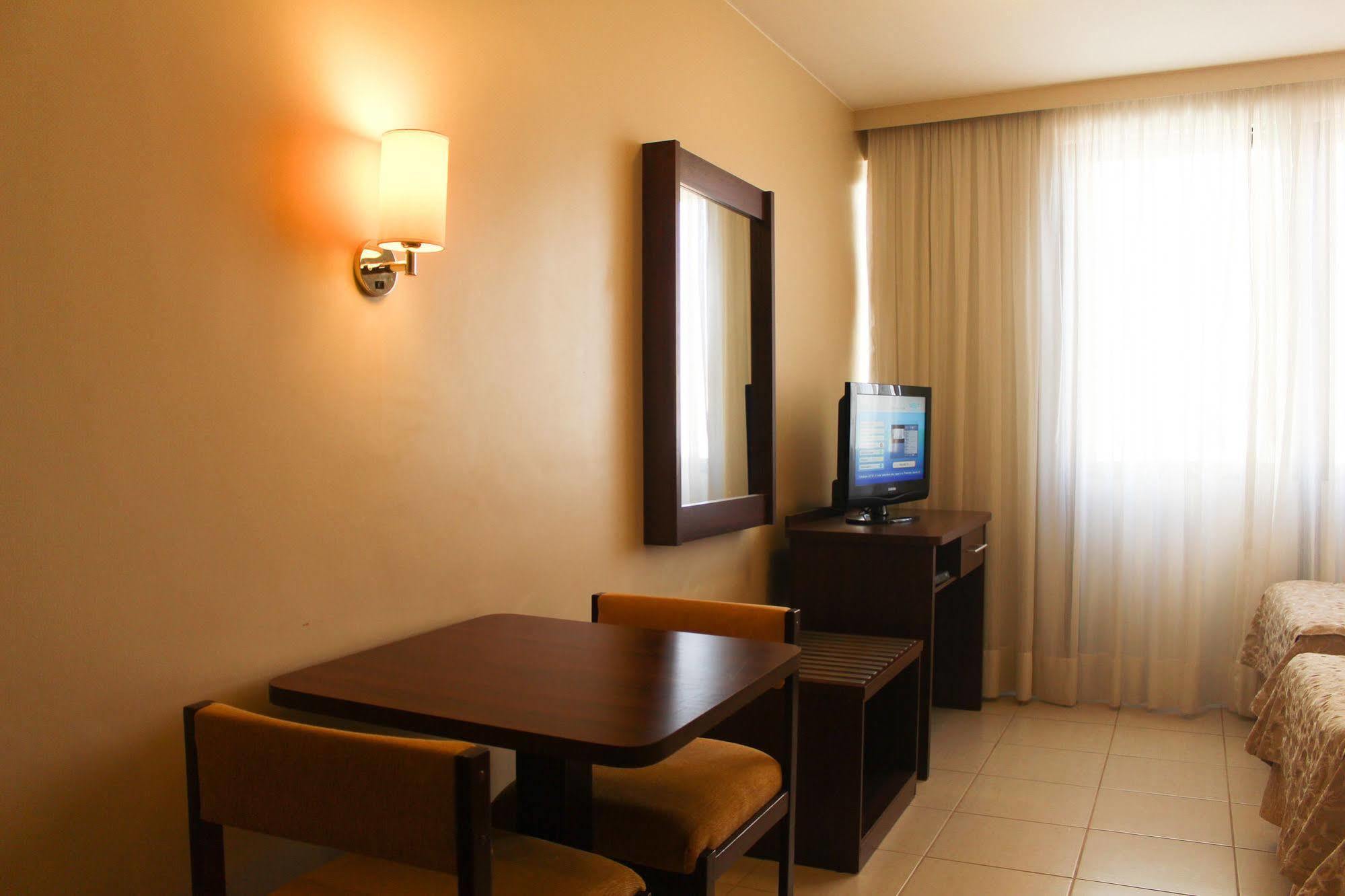 Aracoara Hotel Brasília Exterior foto
